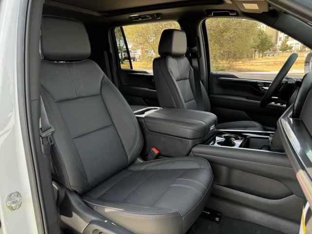 2026 Chevrolet Suburban RST - Photo 24