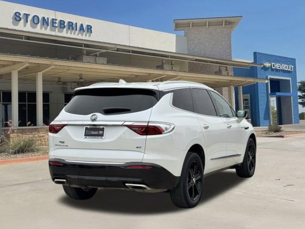 Used 2024 Buick Enclave Essence SUV