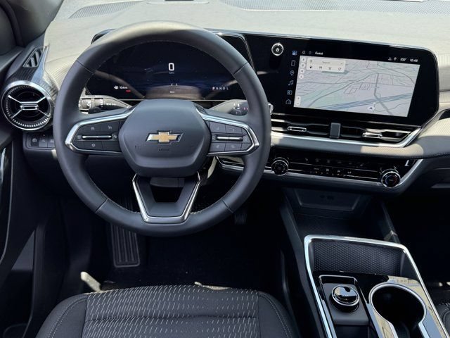2027 Chevrolet Equinox LT - Photo 11