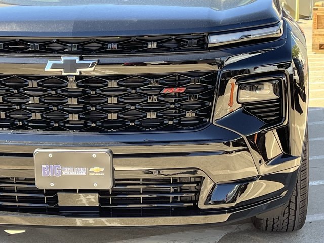 2027 Chevrolet Traverse RS - Photo 8