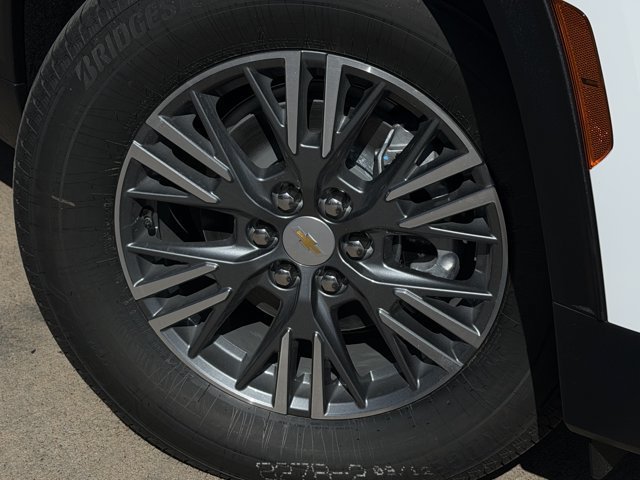 2027 Chevrolet Traverse LT - Photo 10