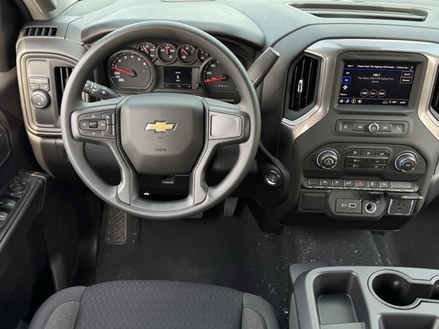 2026 Chevrolet Silverado 1500 Custom - Photo 11