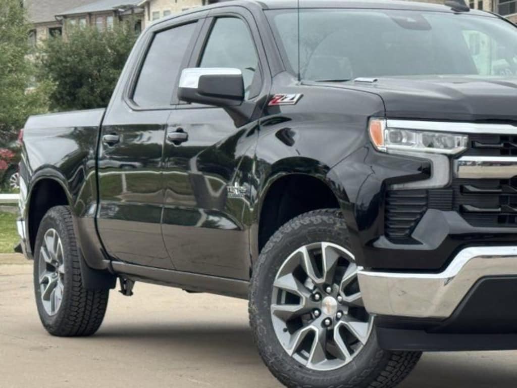 New 2026 Chevrolet Silverado 1500 LT Truck Crew Cab