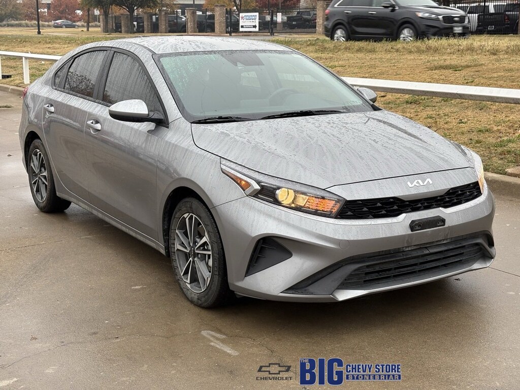 Used 2024 Kia Forte LXS Sedan