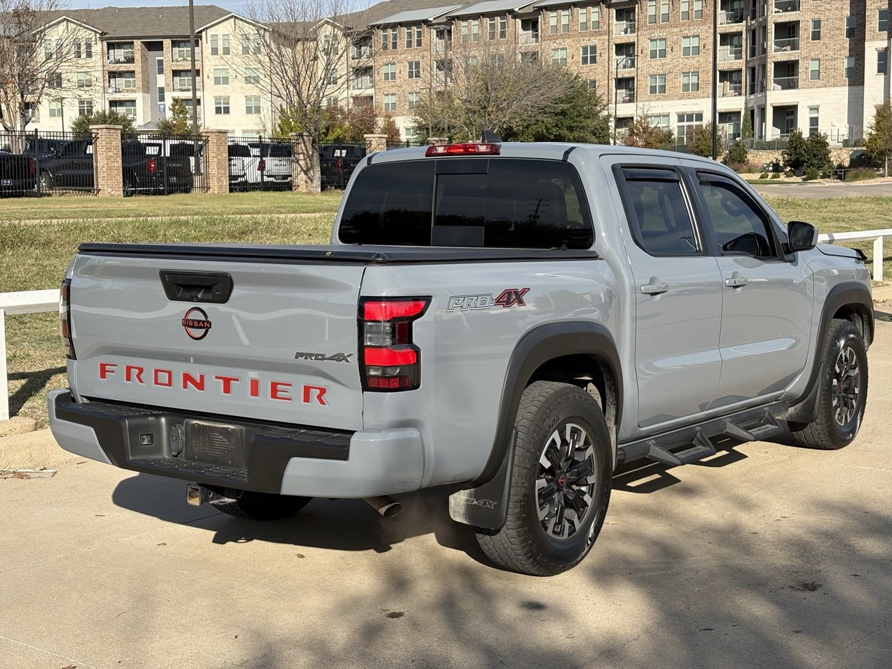 2023 Nissan Frontier PRO-4X photo 4