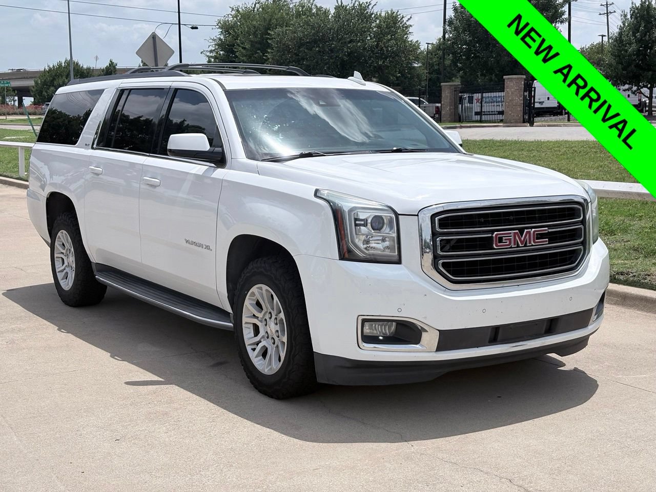 2015 GMC Yukon 4WD SLT's photo