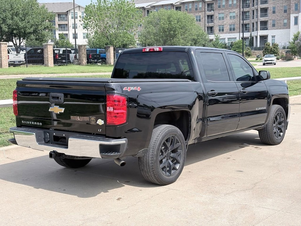 Used 2017 Chevrolet Silverado 1500 LT Truck Crew Cab