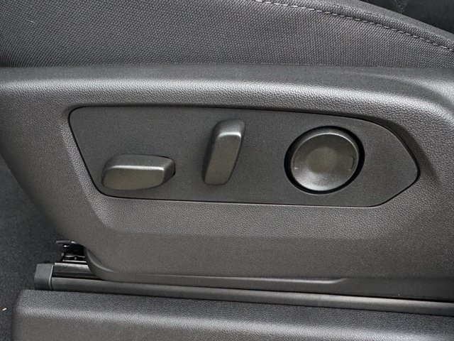 2026 Chevrolet Silverado 1500 LT - Photo 21