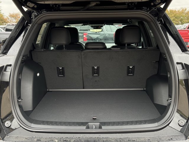 2027 Chevrolet Equinox LT - Photo 25