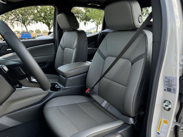 2026 Chevrolet Colorado ZR2 - Photo 20