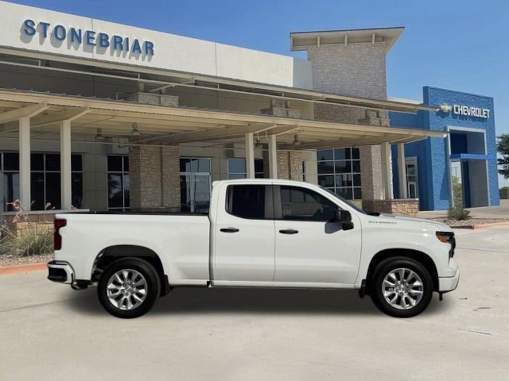 New 2026 Chevrolet Silverado 1500 Custom Truck Double Cab