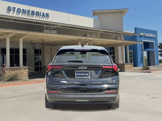 2027 Chevrolet Bolt LT - Photo 6