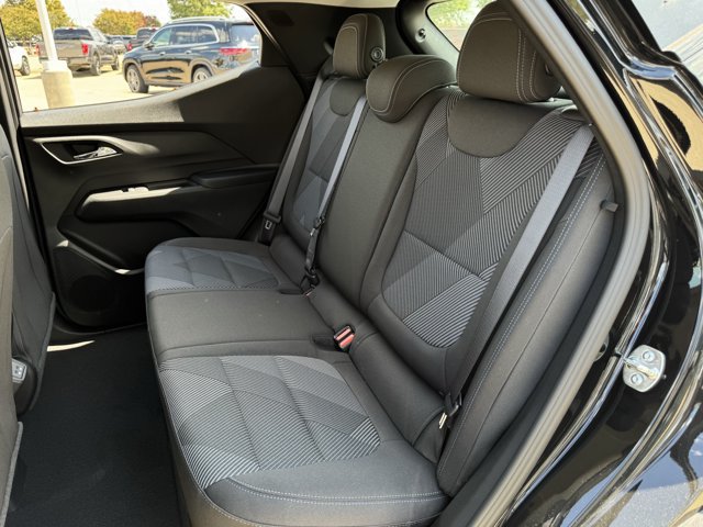 2027 Chevrolet Bolt LT - Photo 21