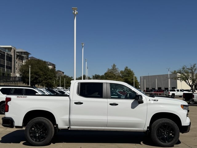 2026 Chevrolet Silverado 1500 LT Trail Boss - Photo 4