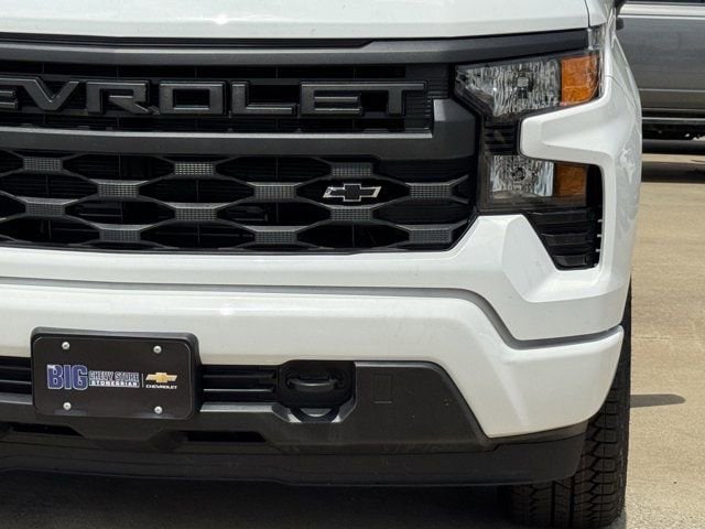 New 2026 Summit White Chevrolet Custom image 9