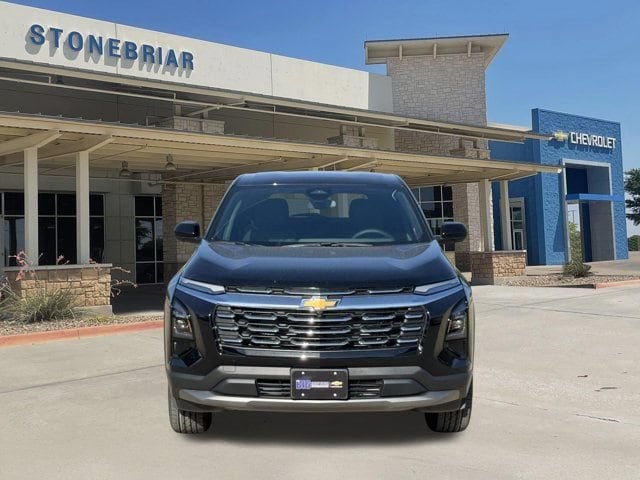 2027 Chevrolet Equinox LT - Photo 8