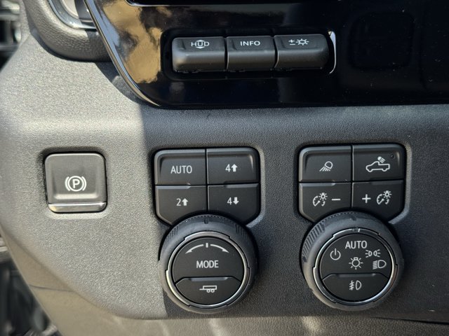 2026 Chevrolet Silverado 2500 HD ZR2 - Photo 19