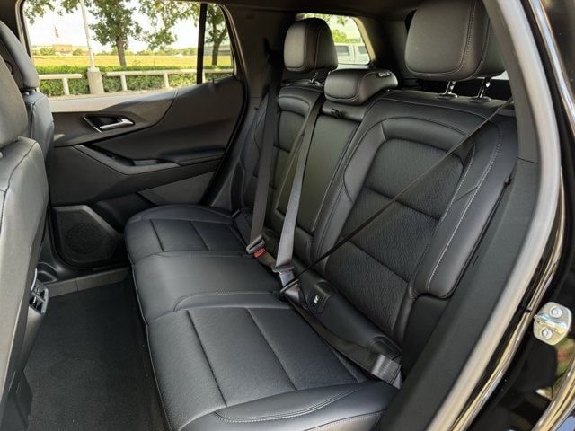 2027 Chevrolet Equinox LT - Photo 24