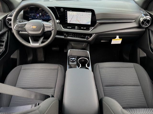2027 Chevrolet Equinox LT - Photo 10