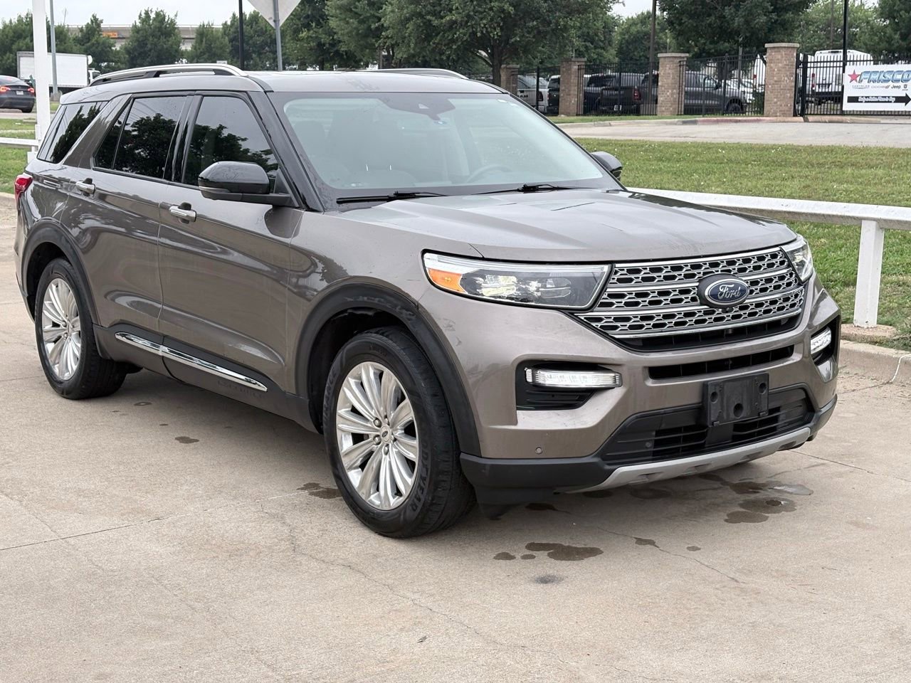 2021 Ford Explorer Limited RWD's photo