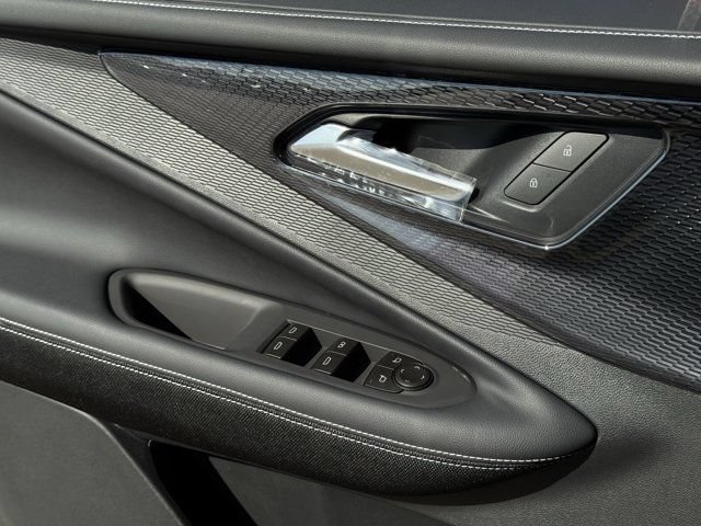 2026 Chevrolet Blazer EV LT - Photo 18