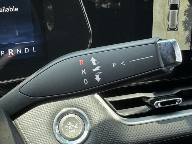 2027 Chevrolet Equinox LT - Photo 19
