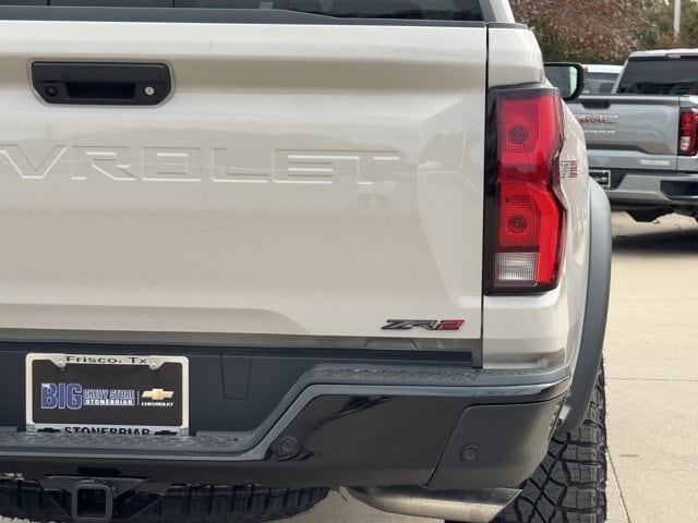2026 Chevrolet Colorado ZR2 - Photo 7