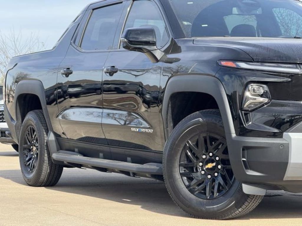 New 2026 Chevrolet Silverado EV LT - Extended Range Truck Crew Cab
