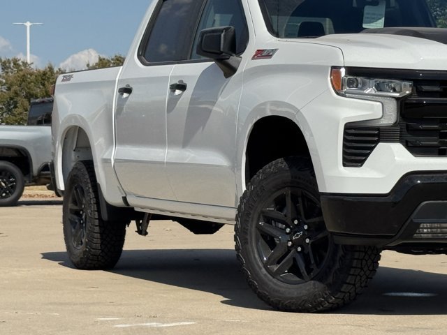 2026 Chevrolet Silverado 1500 LT Trail Boss - Photo 3