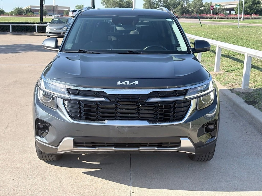 Used 2025 Kia Seltos S SUV