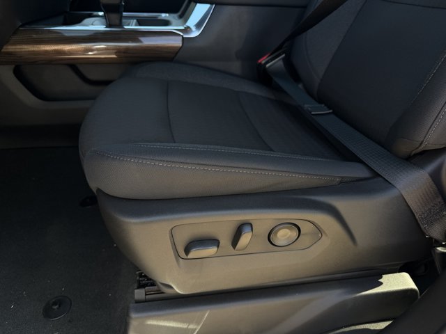2026 Chevrolet Silverado 1500 LT - Photo 23