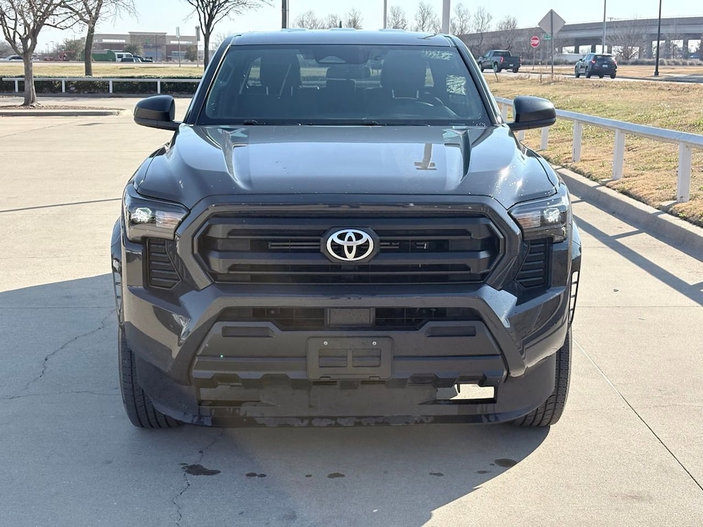 Used 2024 Toyota Tacoma SR Truck Double Cab