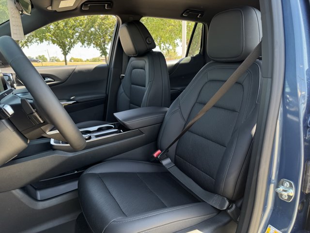 2027 Chevrolet Equinox LT - Photo 19