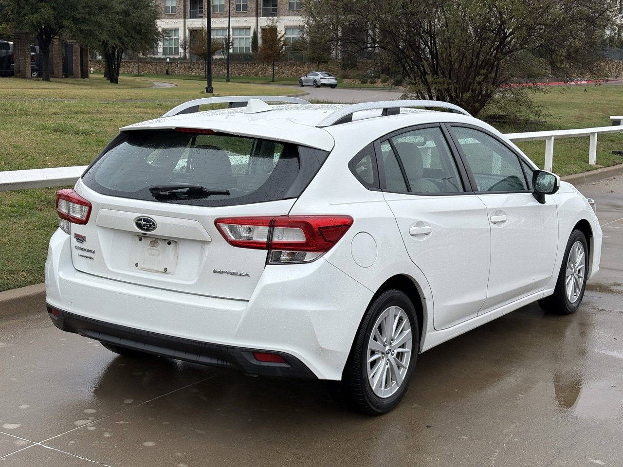 2018 Subaru Impreza Premium photo 4