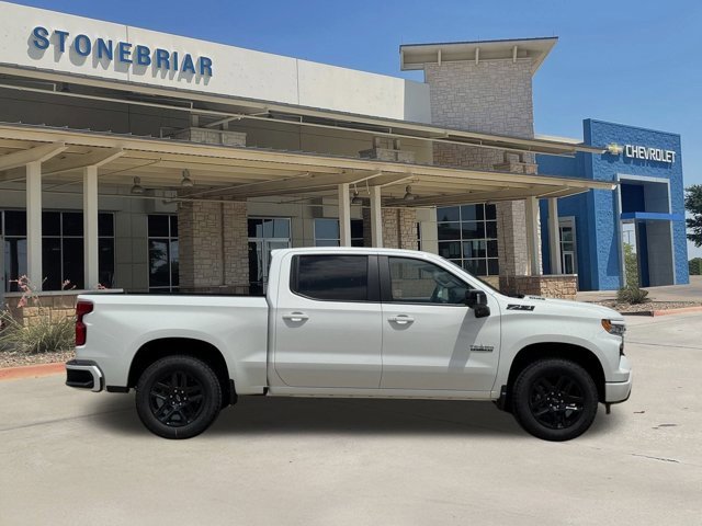 2026 Chevrolet Silverado 1500 RST photo 2