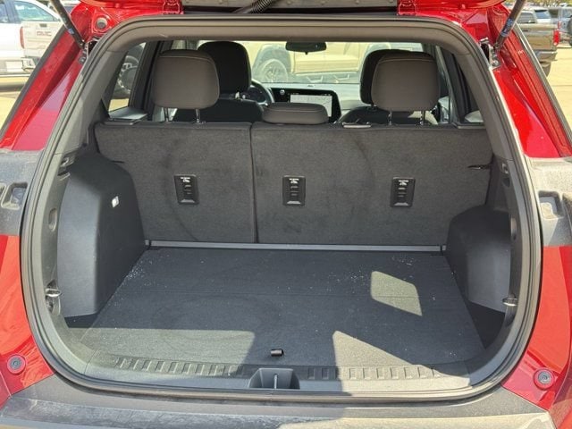 2026 Chevrolet Equinox LT - Photo 25