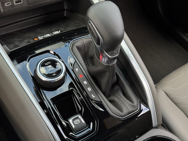 2026 Chevrolet Colorado ZR2 - Photo 16