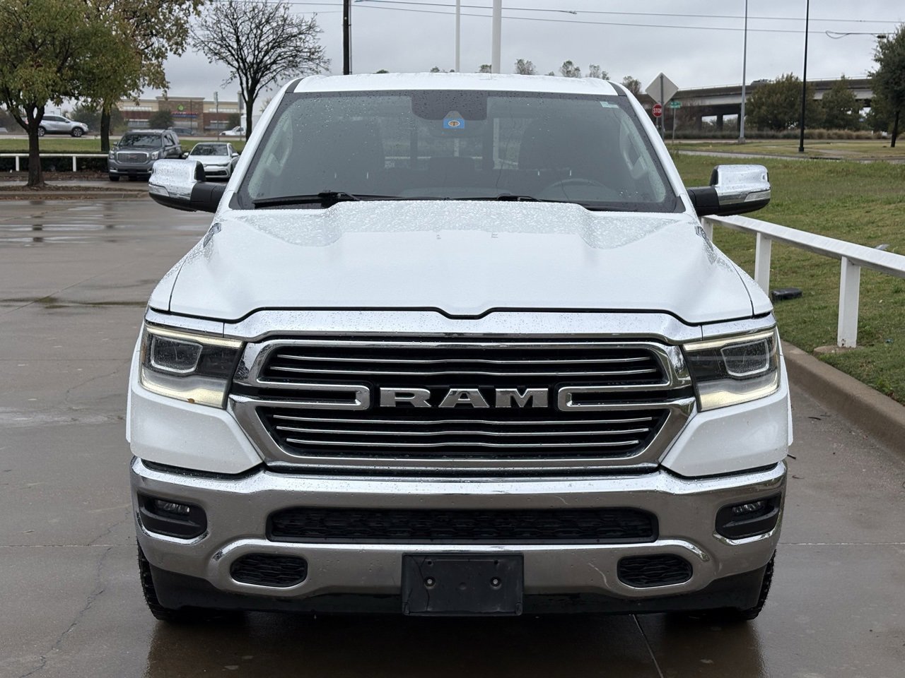 2022 Ram 1500 Laramie photo 2