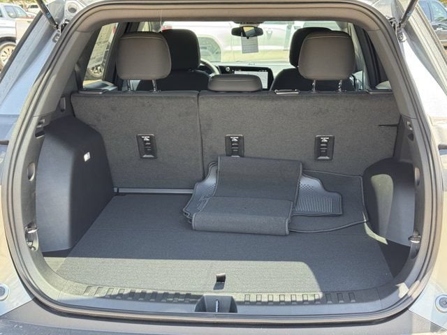 2027 Chevrolet Equinox LT - Photo 25