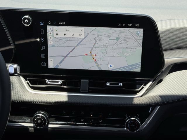 2027 Chevrolet Equinox LT - Photo 13