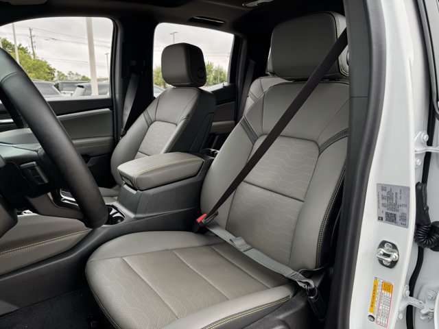 2026 Chevrolet Colorado ZR2 - Photo 20