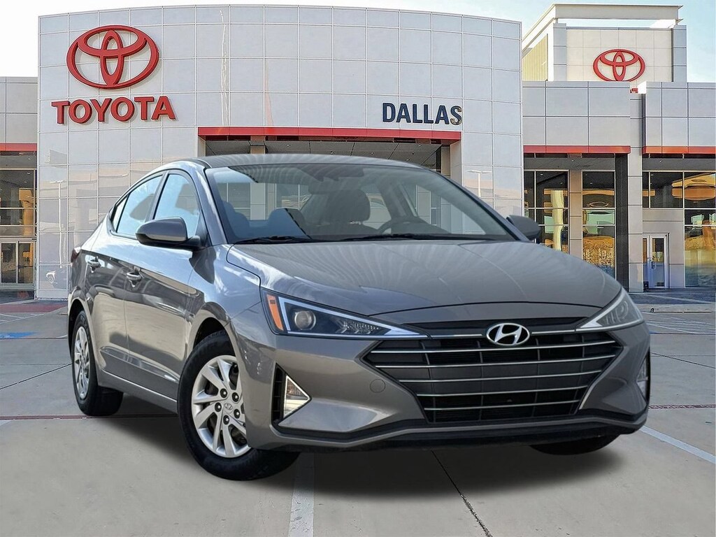 Used 2020 Hyundai Elantra SE Sedan