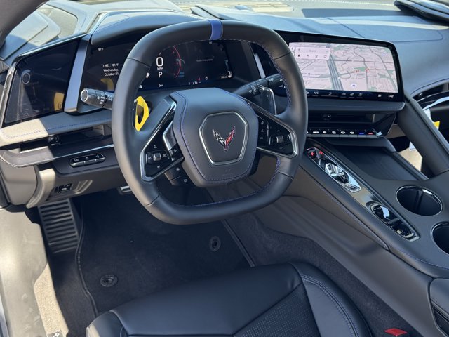 2027 Chevrolet Corvette Stingray 2LT - Photo 13