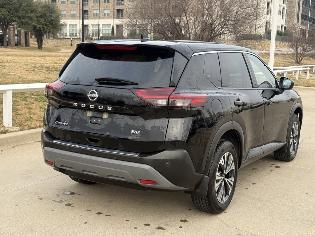 Used 2023 Nissan Rogue SV FWD SUV