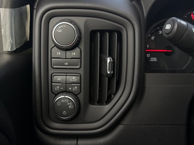 2026 Chevrolet Silverado 2500 HD Custom - Photo 20