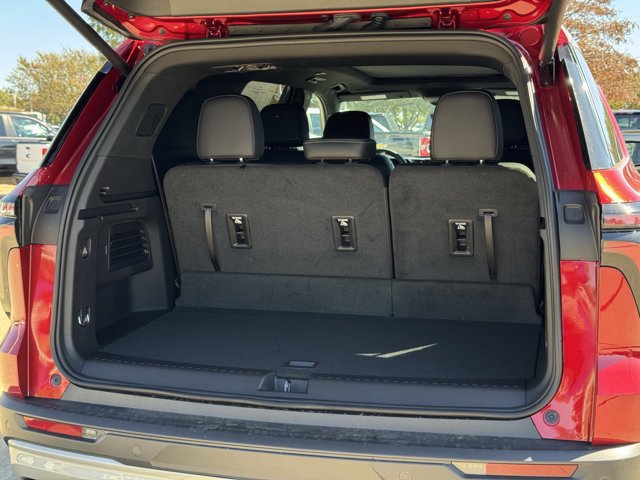 2027 Chevrolet Traverse LT - Photo 26