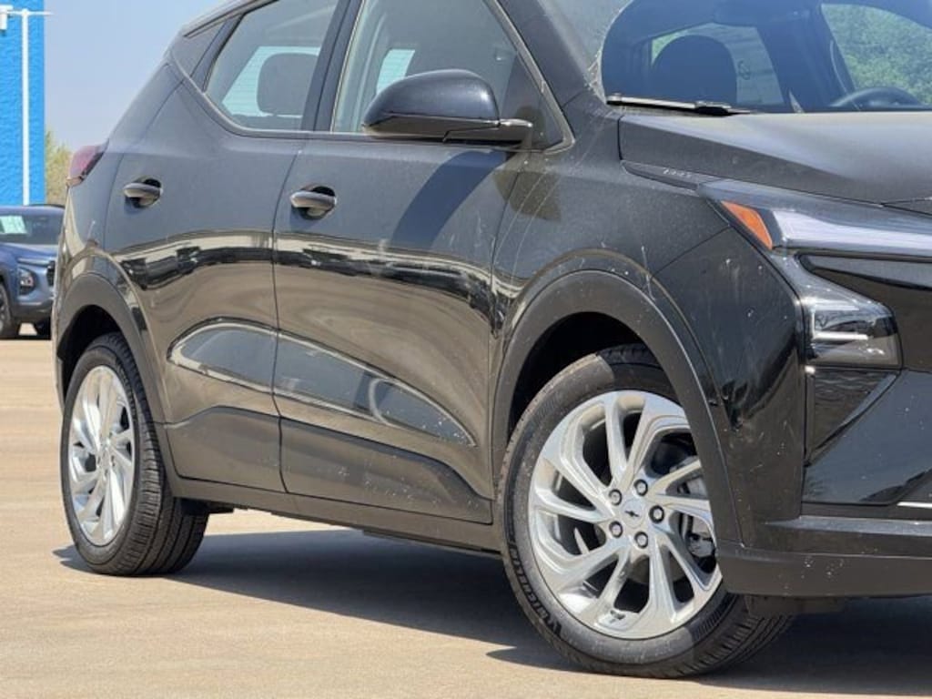 New 2027 Chevrolet Bolt LT SUV