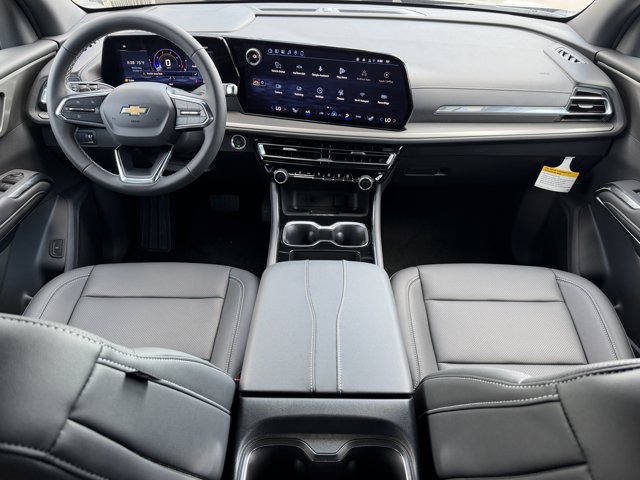 2027 Chevrolet Traverse LT - Photo 11