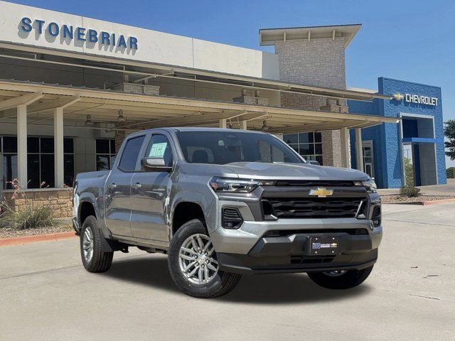 2026 Chevrolet Colorado LT photo 2