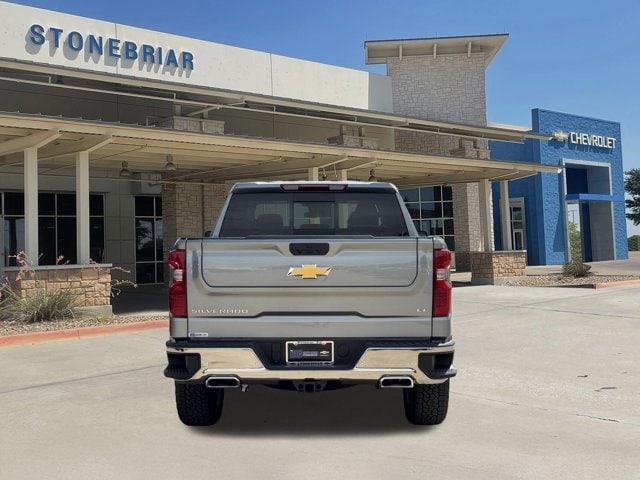 2026 Chevrolet Silverado 1500 LT - Photo 6